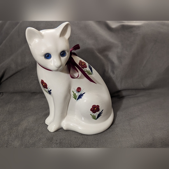 Elpa Alcobaca Portugal White Ceramic Painted Spring Flowers Blue Jewel Eyes Cat - Picture 1 of 8